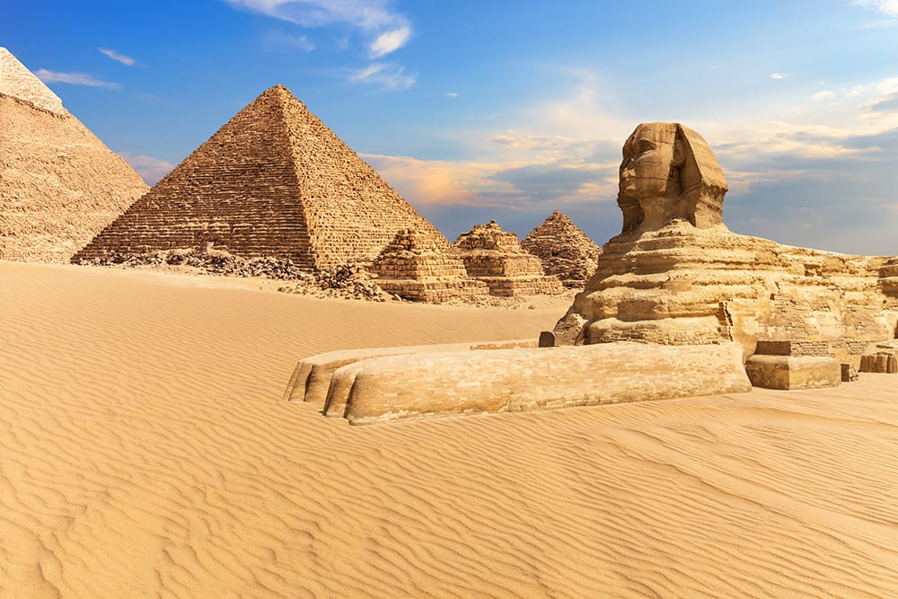 Pirâmides e Esfinge no Egito
